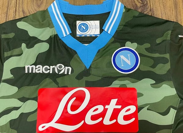 Retro 13/14 Napoli Home Jersey - Image 5