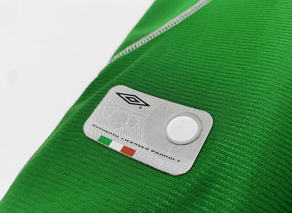 Retro 2002 Ireland Home Jersey - Image 3