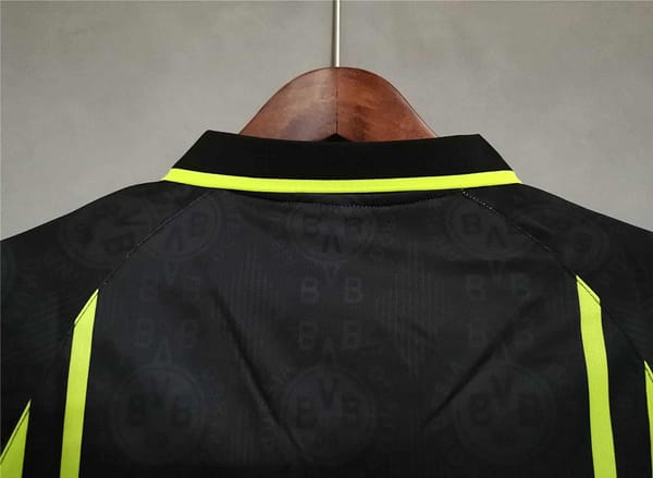 Retro 96/97 Borussia Dortmund Away Jersey - Image 4