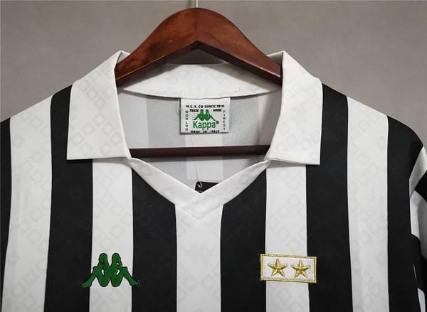 Retro 92/94 Juventus Home Jersey - Image 5