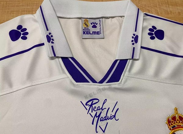 Retro 95/96 Real Madrid Home Long Sleeve Jersey - Image 4