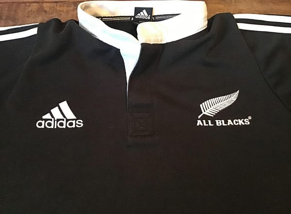New Zealand 2003-2004 Men's Retro Home Rugby Jersey - Image 2