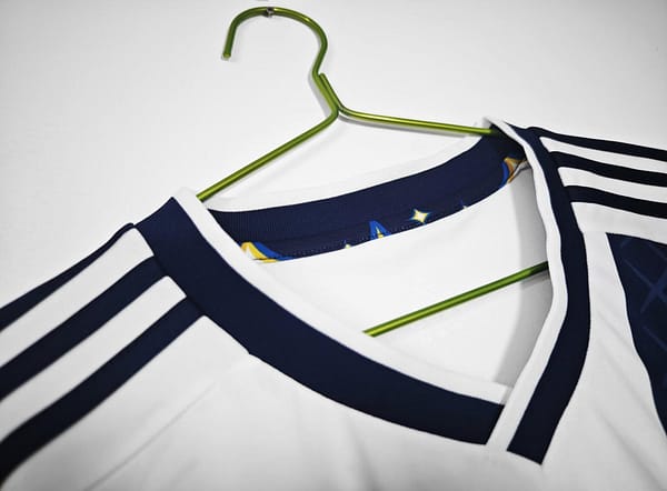 Retro 11/12 La Galaxy Home Jersey - Image 5