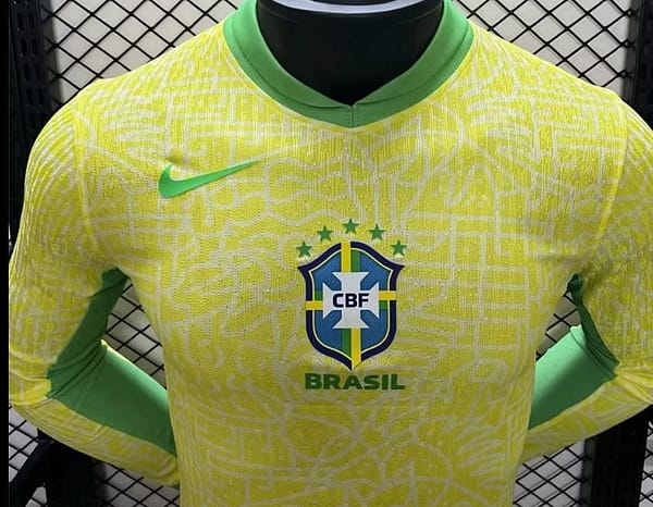 Player Version 2024 Brazil Home Long Sleeve Jersey - Image 2