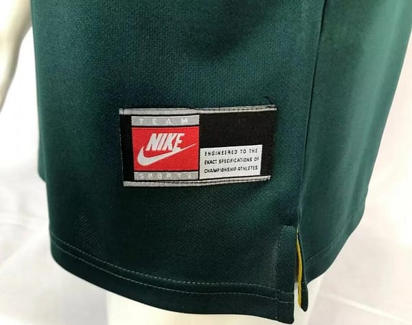 Retro 1998 Brazil Green Goalkeeper Jersey - Image 3