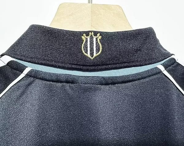 Retro 00/01 Newcastle United Away Jersey - Image 8