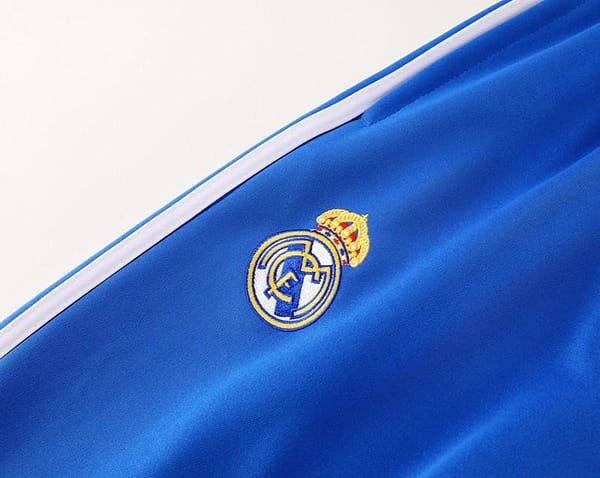 24/25 Real Madrid White Full Zipper Jacket +Long Pants - Image 4