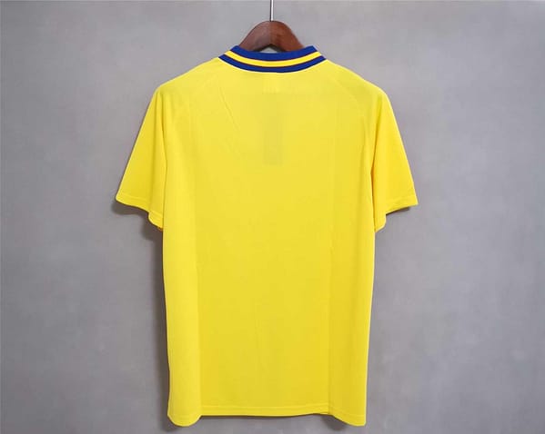 Retro 1994 Sweden Home Jersey - Image 9