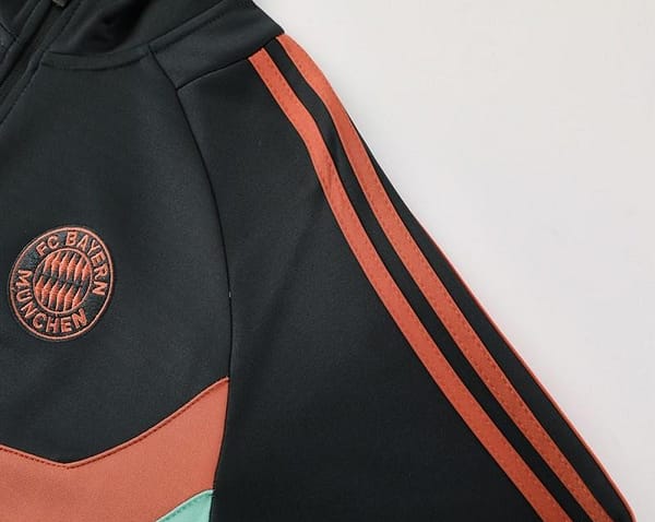 24/25 Bayern Munich Black/Green Full Zipper Jacket +Long Pants - Image 10