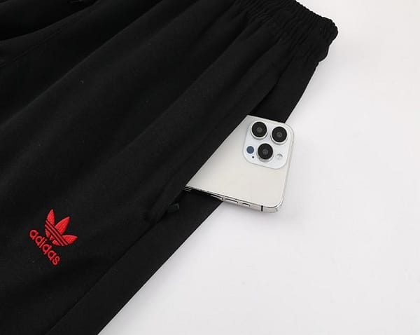 24/25 Manchester United Black Hoodie Jacket +Long Pants - Image 4