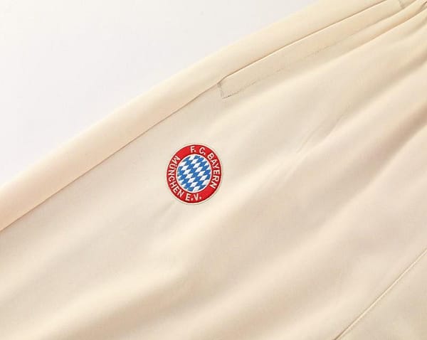 24/25 Bayern Munich Beige Hoodie Jacket +Long Pants - Image 5