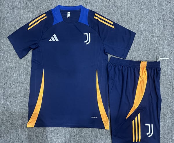 24/25 Kids Juventus Navy Short Sleeve Jersey+Shorts - Image 2