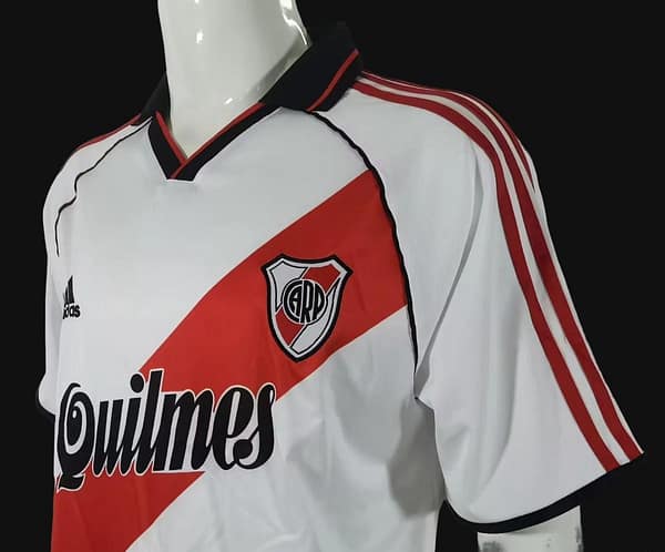 Retro 01/03 River Plate Home Jersey - Image 4