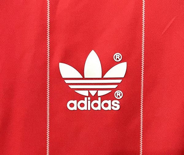 Retro 83/84 Hamburg SV Away Soccer Jersey - Image 3