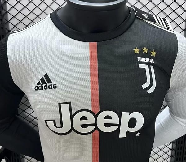 Player Version 19/20 Juventus Home Long Sleeve Retro Jersey - Image 3