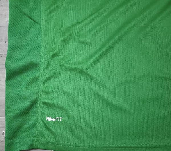 Retro 08/09 Wolfsburg Home Green Jersey - Image 5