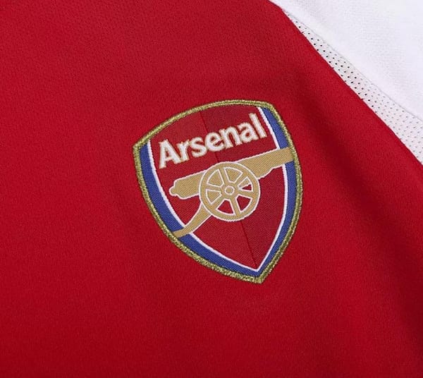 Retro 02/04 Arsenal Home Long Sleeve Jersey - Image 7