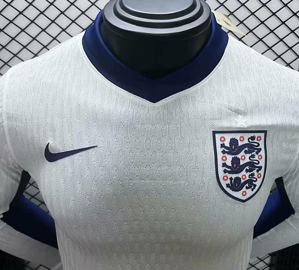 Player Version 2024 England Home Long Sleeve Jersey - Image 2