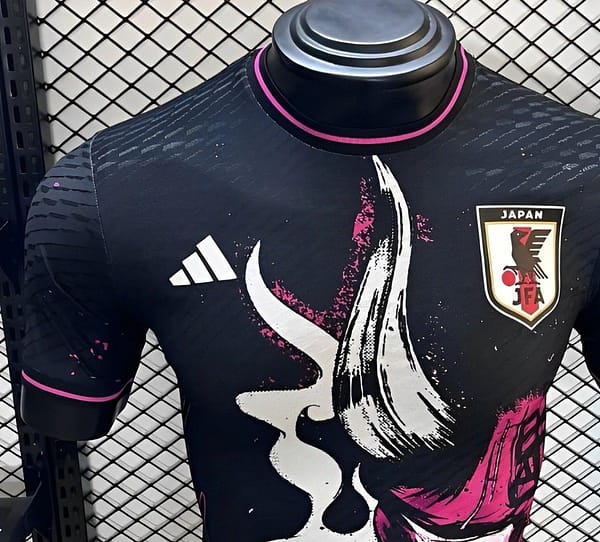 Player Version 2024 Japan Black/Purple Graffiti Edition Jersey - Image 3