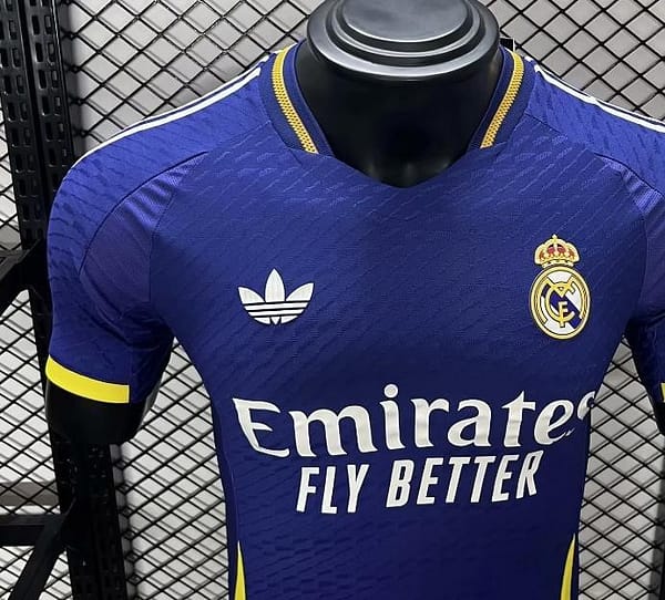 Player Version 24/25 Real Madrid Blue Special Jersey - Image 3