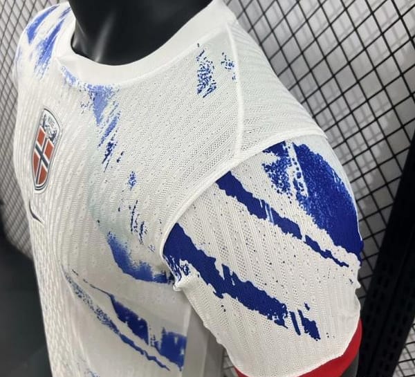 Player Version 2024 Norway Away Jersey - Image 4