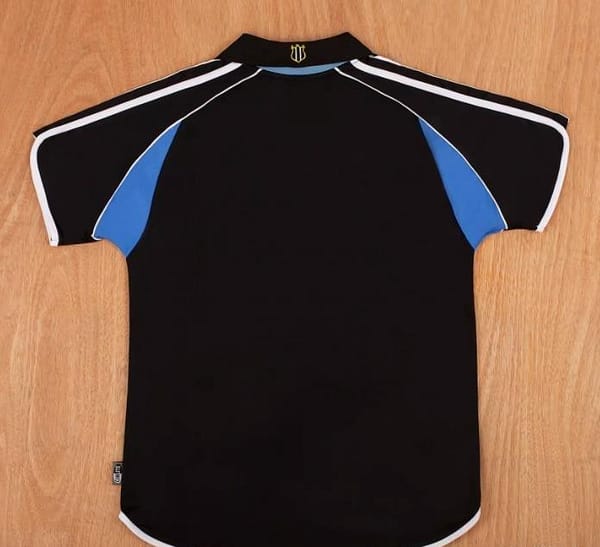 Retro 01/02 Newcastle United Away Black Jersey - Image 7