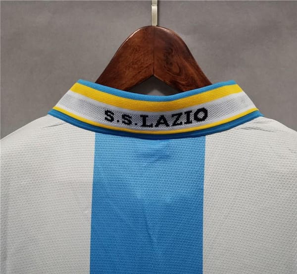 Retro 99-00 Lazio Home Jersey - Image 10