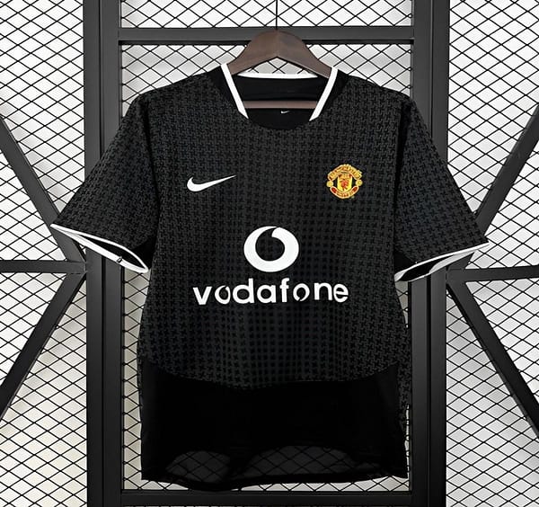 03/05 Retro Manchester United Away Jersey