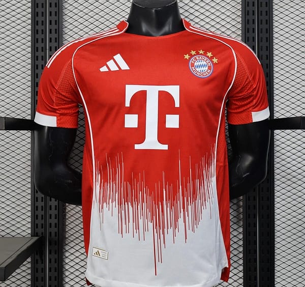 Player Version 25/26 Bayern Munich Home Jersey