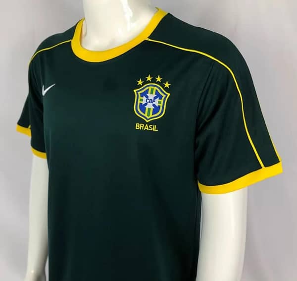 Retro 1998 Brazil Green Goalkeeper Jersey - Image 6