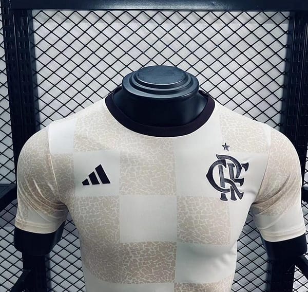 Player Version 24/25 Flamengo Pre-Match White Training Jersey - Image 3