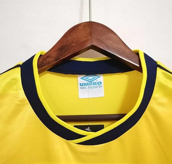 Retro 1986 Scotland Away Jersey - Image 5