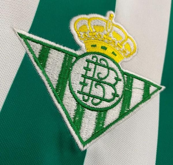 Retro 76/77 Real Betis Home Jersey - Image 6