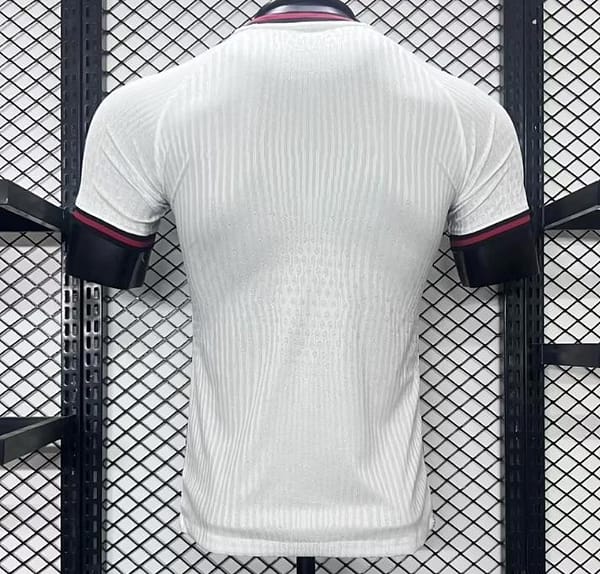 Player Version 24/25 Barcelona White Special Pattern Jersey - Image 2