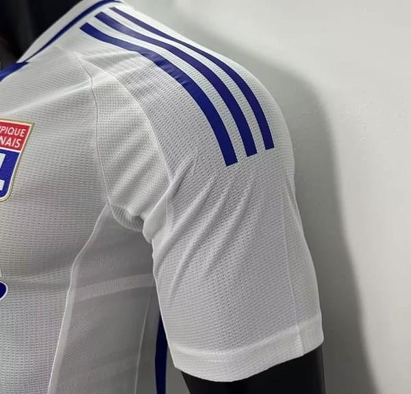 24/25 Olympique Lyonnais Home Jersey - Image 5