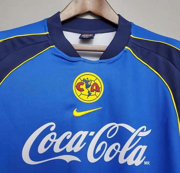 Retro 01/02 Club America Away Blue Jersey - Image 6