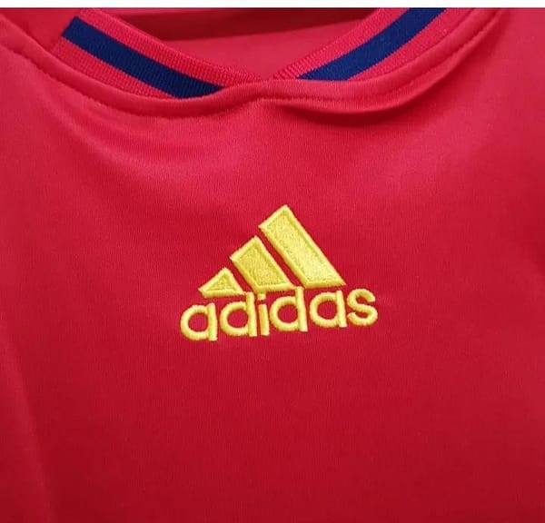Retro 2010 Spain Home Jersey - Image 4
