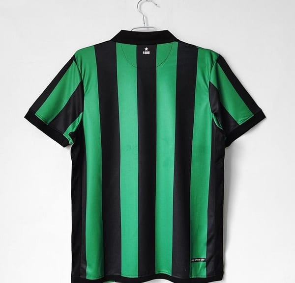 Retro 2006/07 Celtic Away Soccer Jersey - Image 10