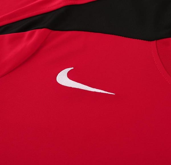 24/25 Nike Red Short Sleeve Jersey+Shorts - Image 8