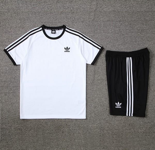 24/25 Adidas Original White Short Sleeve Jersey+Shorts - Image 17
