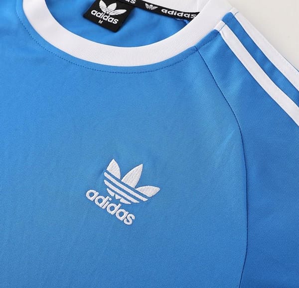 24/25 Adidas Original Blue Short Sleeve Jersey+Shorts - Image 4
