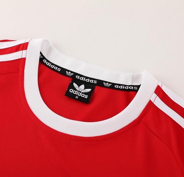 24/25 Adidas Original Red Short Sleeve Jersey+Shorts - Image 5