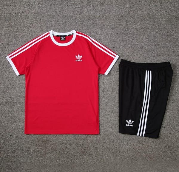 24/25 Adidas Original Red Short Sleeve Jersey+Shorts - Image 21