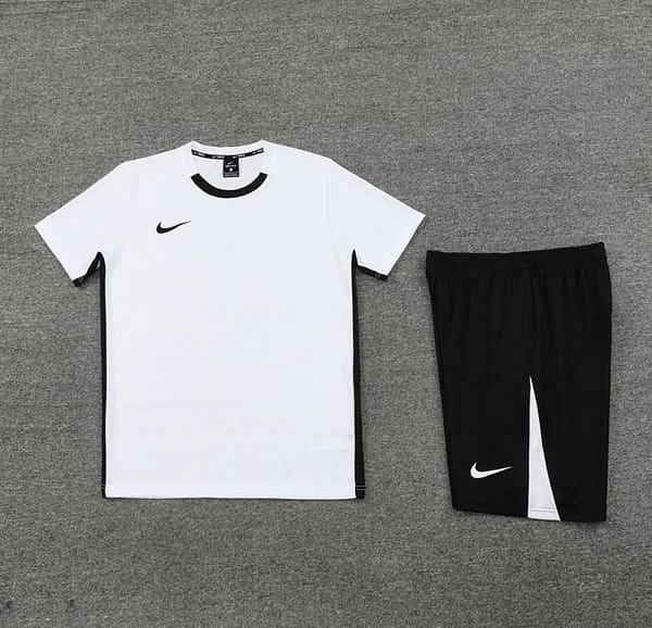 24/25 Nike White Short Sleeve Jersey+Shorts - Image 11