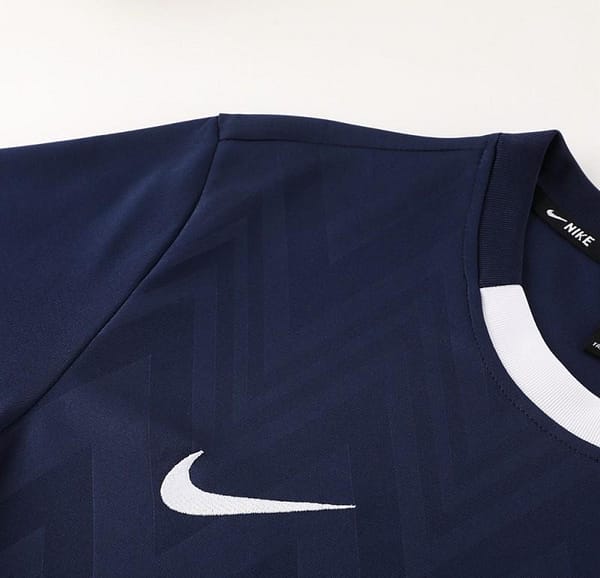 24/25 Nike Navy Short Sleeve Jersey+Shorts - Image 9