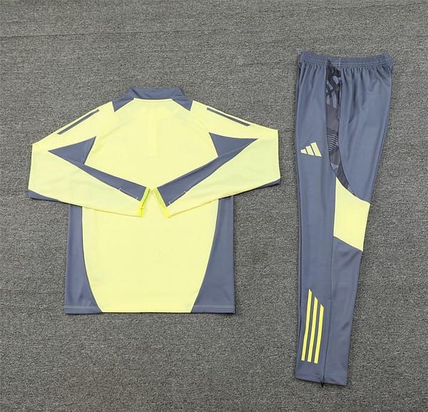 24/25 Juventus Yellow Half Zipper Jacket+Long Pants - Image 10