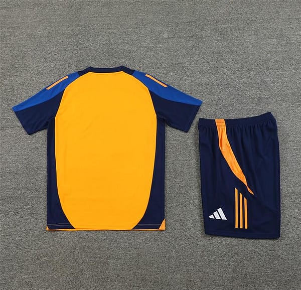 24/25 Juventus Orange/Navy Short Sleeve Jersey+Shorts - Image 2