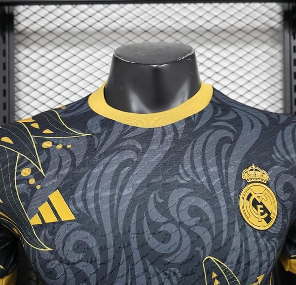 24/25 Player Version Real Madrid Special Edition - Image 8