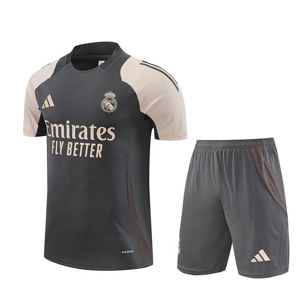 24/25 Real Madrid Black/Pink Short Sleeve Jersey+Shorts - Image 16