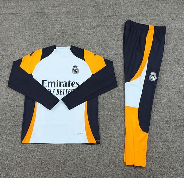 24/25 Real Madrid Light Blue/Navy/Orange Half Zipper Jacket+Long Pants - Image 15